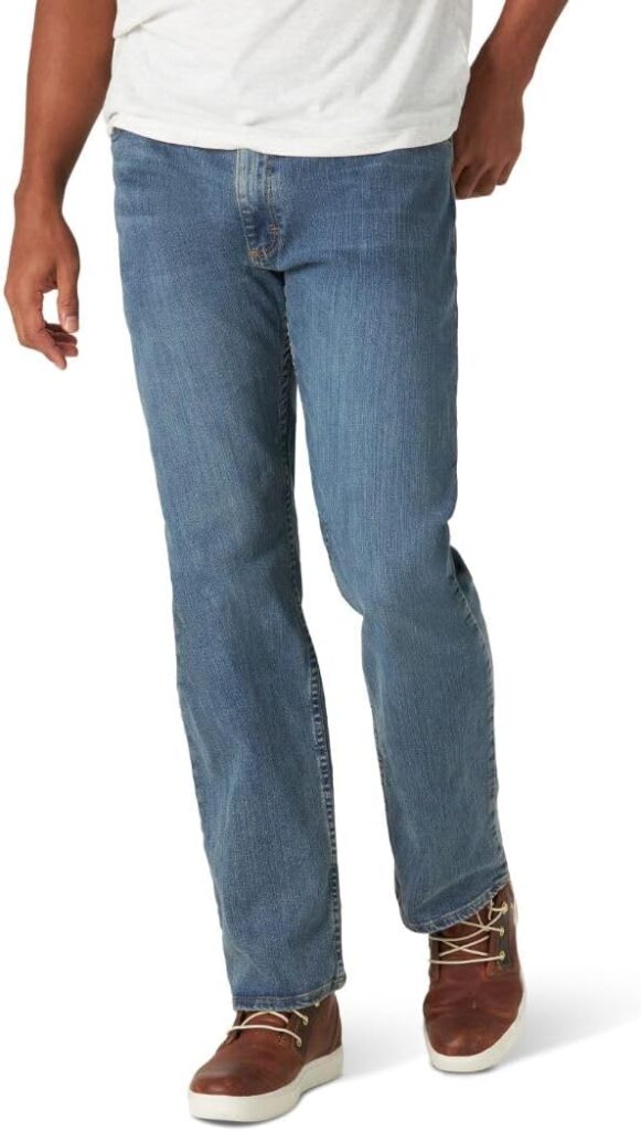 Wrangler Authentics Men's Regular Fit Comfort Flex Waist Jean