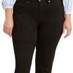 Levi's Women's Classic Straight Jeans (Also Available in Plus)