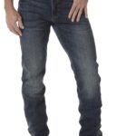 Wrangler Men's Retro Slim Fit Straight Leg Jeans