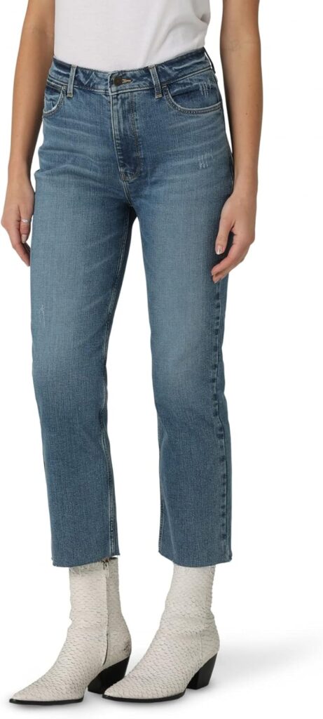 Wrangler Women's High Rise Rodeo Straight Leg Crop Jeans