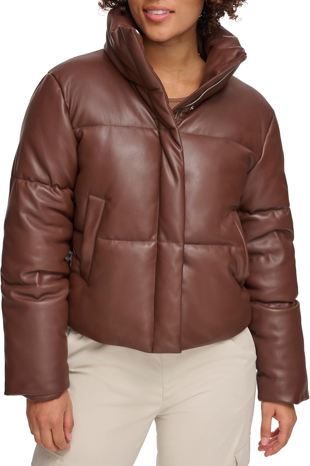 Levi's womens Levi's Women's Vegan Leather Quilted Shorty Puffer