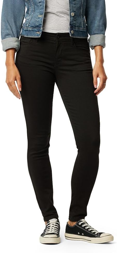 Levi Strauss Signature Gold Women's Totally Shaping Pull-on Skinny Jeans (Available in Plus Size)
